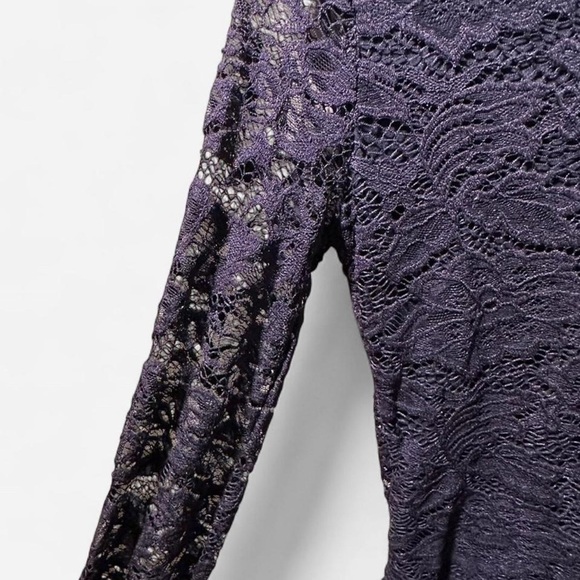 Forever 21 Black Sheer floral Lace Longsleeve Bodysuit size Small Whimsigoth - Picture 4 of 8